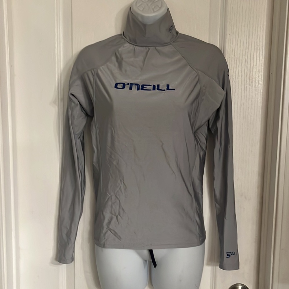 O’Neill rash guard